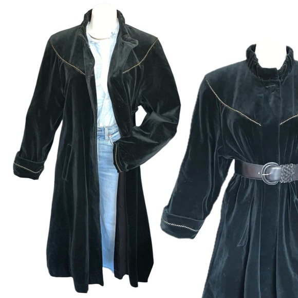 v i n t a g e :: Romantic Soft Velvet Longline Buttoned Coat - Picture 2 of 14